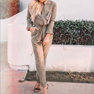 Lulus jumpsuit